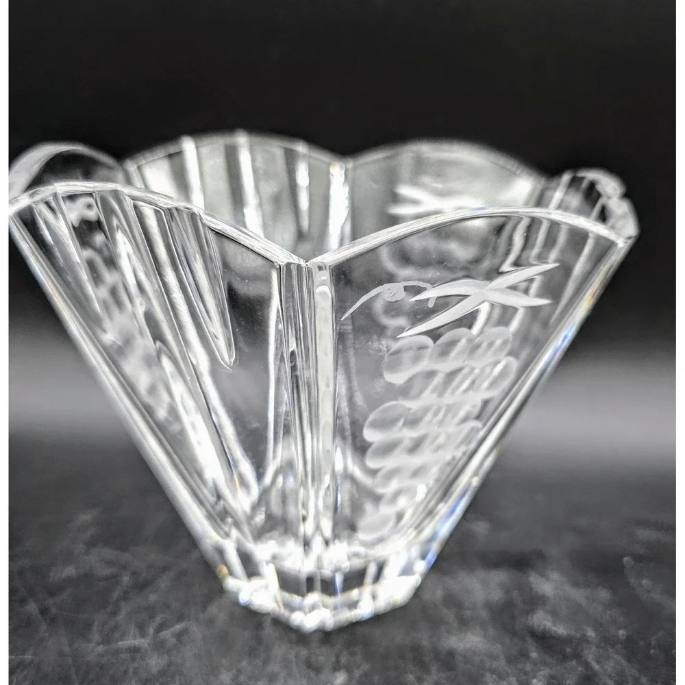 Vintage Mikasa Heavy Crystal Bowl Candy Dish Grape Design Yugoslavia 6.25